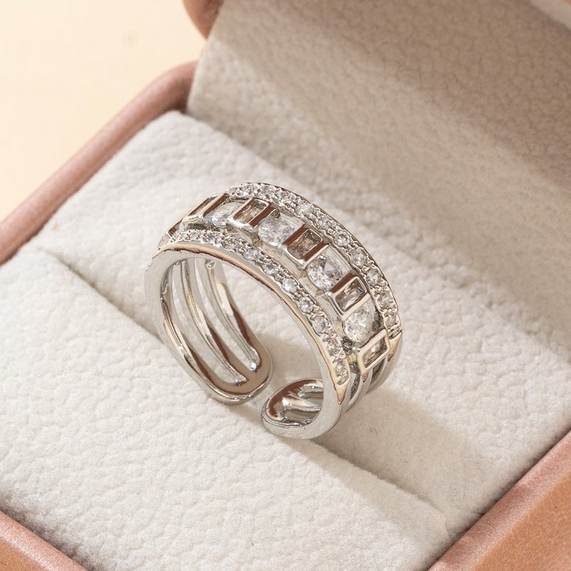 Light Luxury Explosive Zircon Letter Ring Women'S Personality High-End Sense Small Pendant Design Exquisite Love Star Ring - Image 1